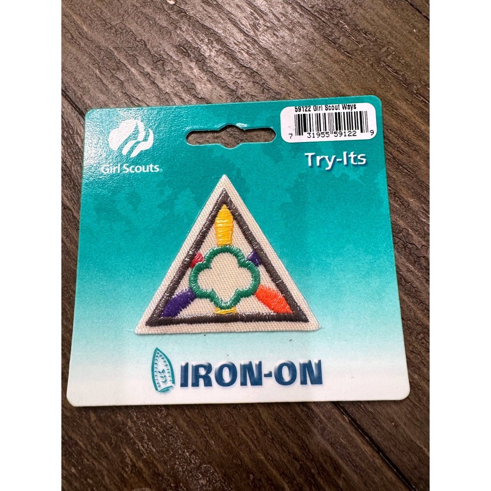 Vintage Girl Scouts Brownie Try-It Girl Scout Ways Badge NOS Iron-On #59122